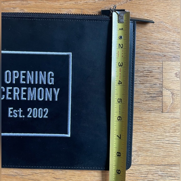 Opening Ceremony clutch. Black leather. - Picture 5 of 6